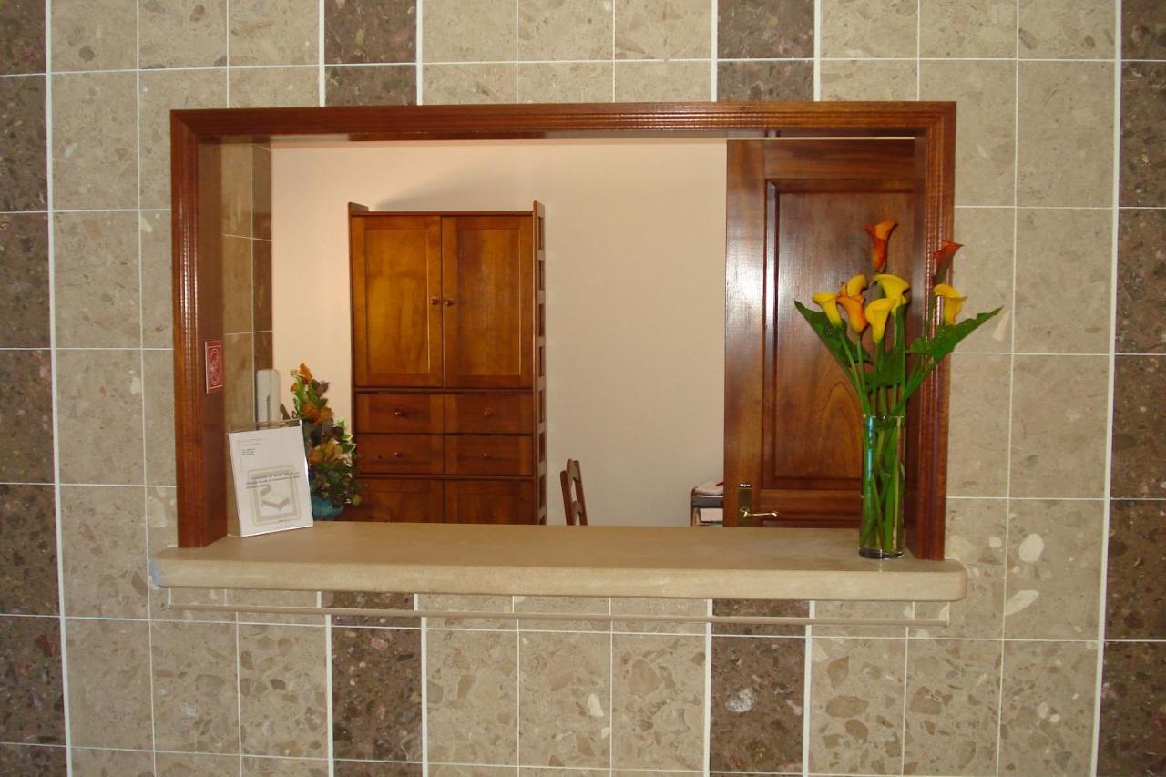 Castro Hotel Águeda Esterno foto